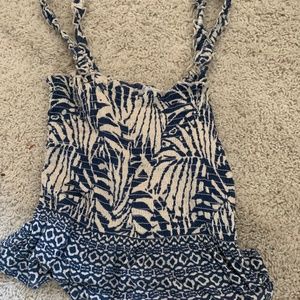 Ruffled tank top